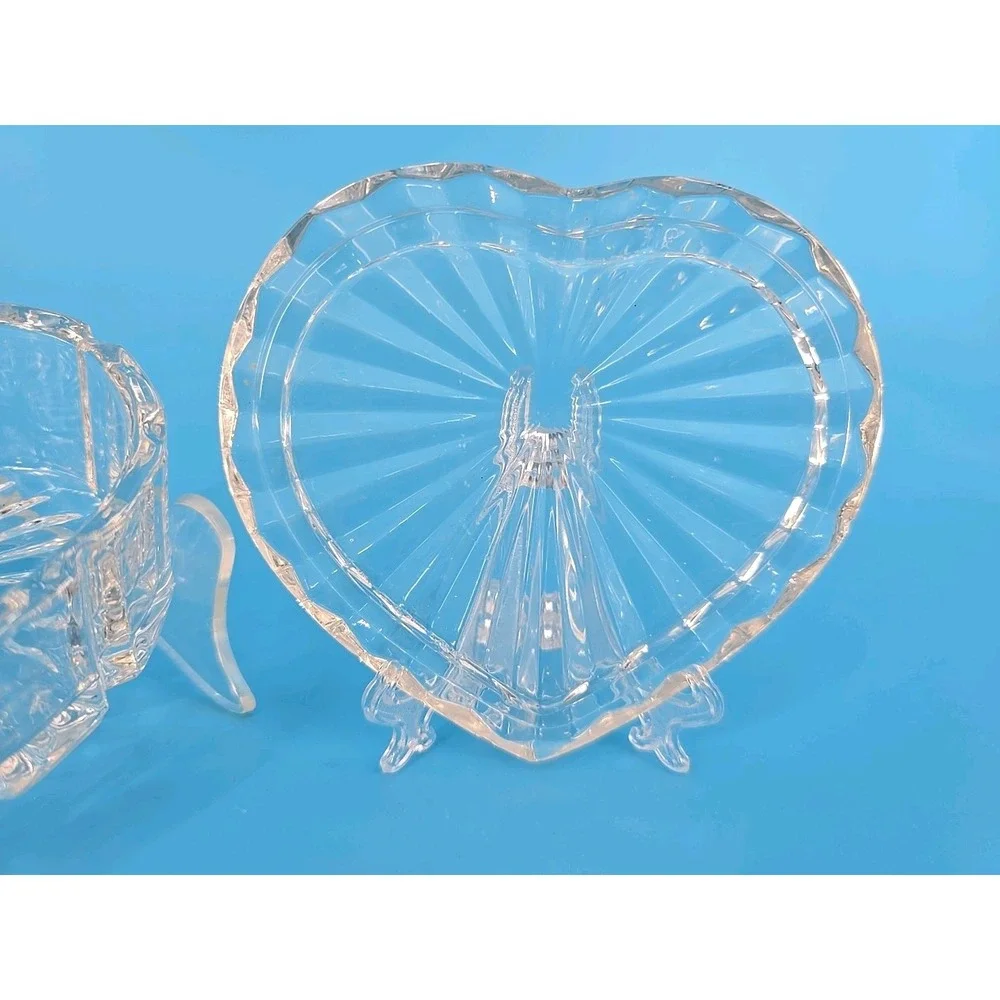 Vintage Heart Shaped Crystal Trinket Jewelry Box W/ Lid- Some‎ Small Chips